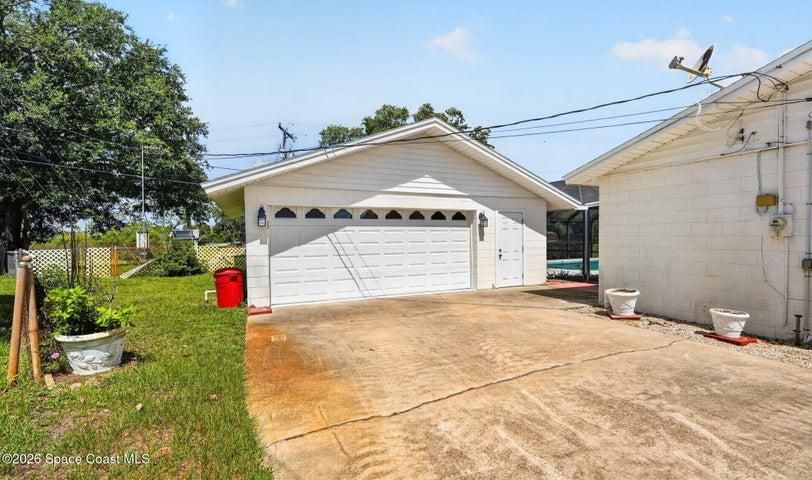 2753 Sherwood Drive, Titusville, FL, 32796 photo 47