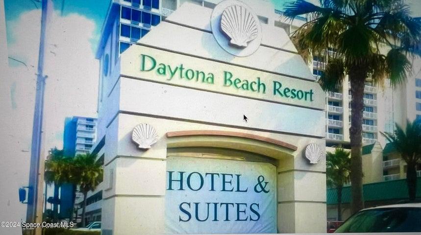 2700 N Atlantic Avenue 214, Daytona Beach