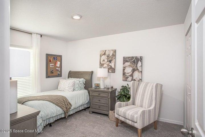 Model home - actual features may vary.
