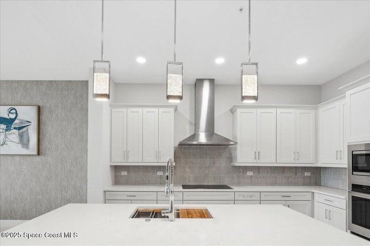 3031 Hafen Lane 306, Melbourne Beach, FL, 32951 photo 8