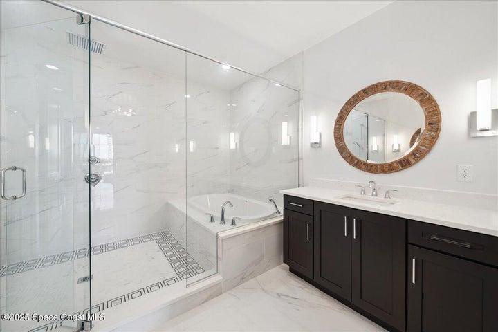 3031 Hafen Lane 306, Melbourne Beach, FL, 32951 photo 28