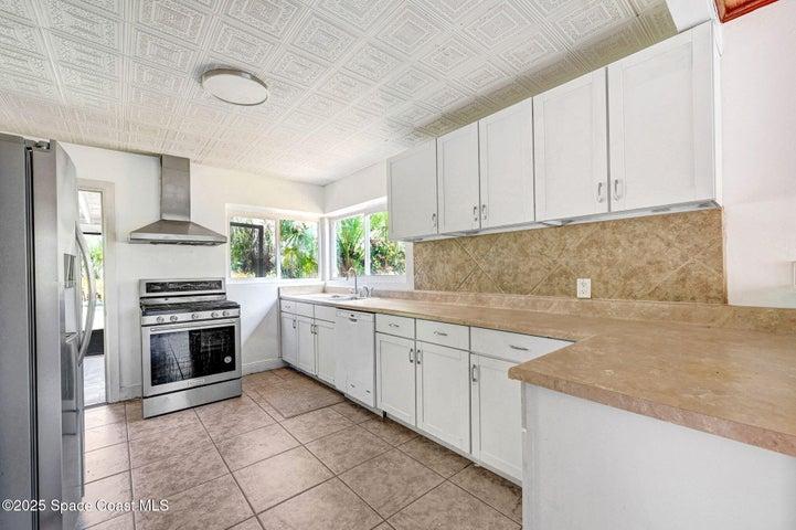 100 Tampa Avenue, Indialantic, FL, 32903 photo 5