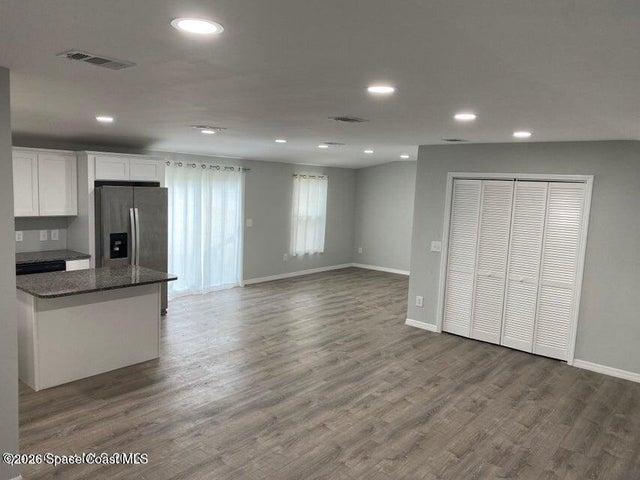 2944 Century Oaks Circle, Malabar, FL, 32950 photo 4