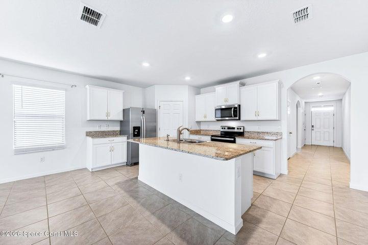 1477 Mineral Loop Drive NW, Palm Bay, FL, 32907 photo 6