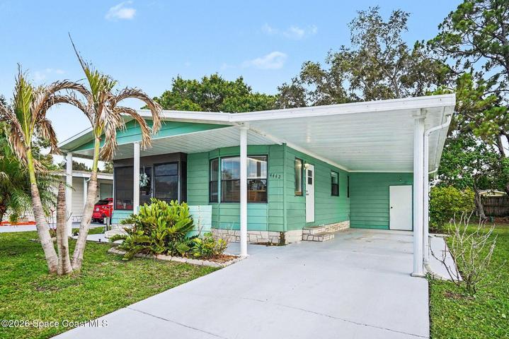 4442 Twin Lakes Drive, Melbourne