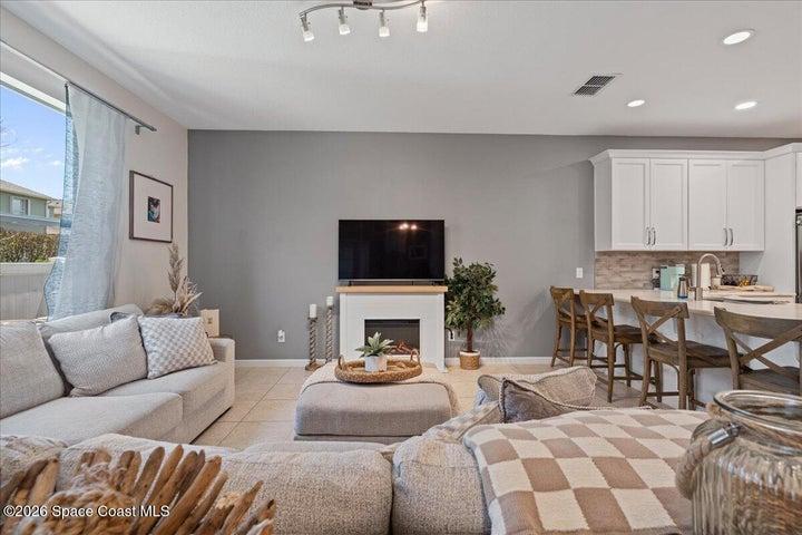 3271 Titanic Circle 39, Indialantic, FL, 32903 photo 4