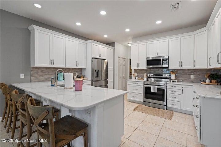 3271 Titanic Circle 39, Indialantic, FL, 32903 photo 5
