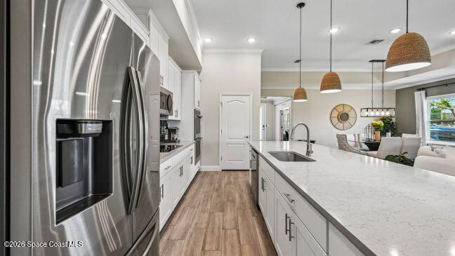 Model home - actual features may vary.