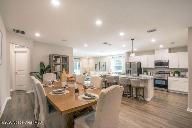 Model home - actual features may vary.