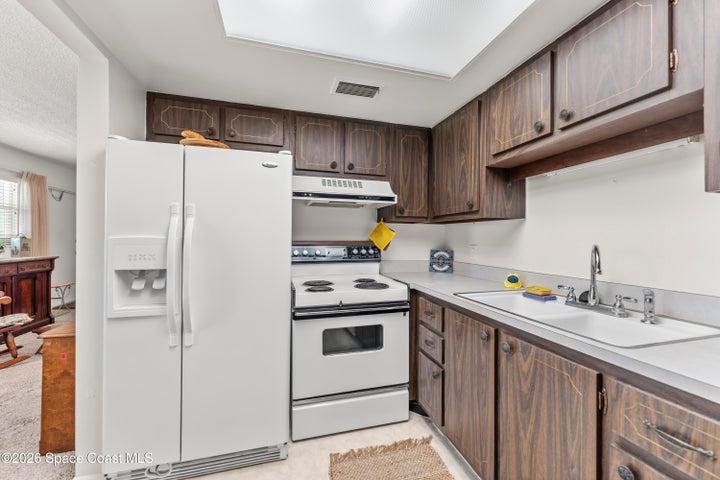 200 Cape Shores Circle 6-G, Cape Canaveral, FL, 32920 photo 8