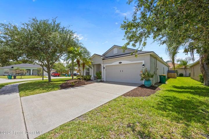 2049 Maeve Circle, Melbourne, FL, 32904 photo 2
