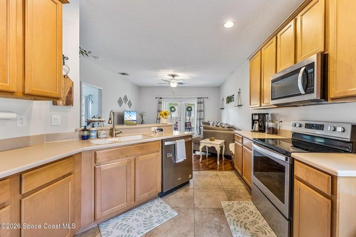 2049 Maeve Circle, Melbourne, FL, 32904 photo 9