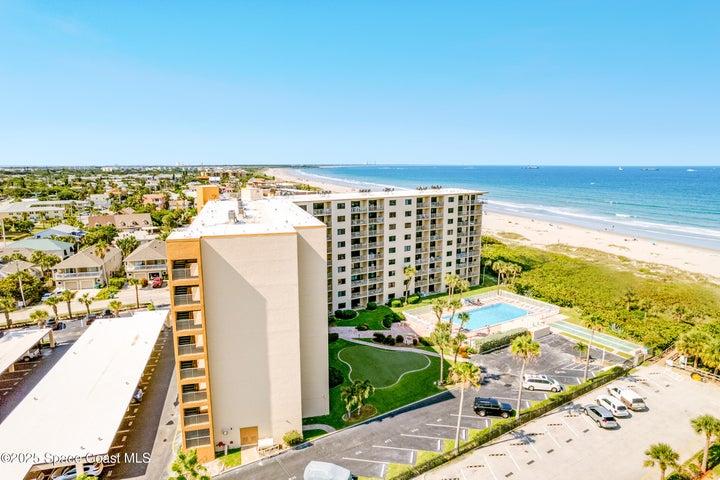 7520 Ridgewood Avenue 104, Cape Canaveral, FL, 32920 photo 2