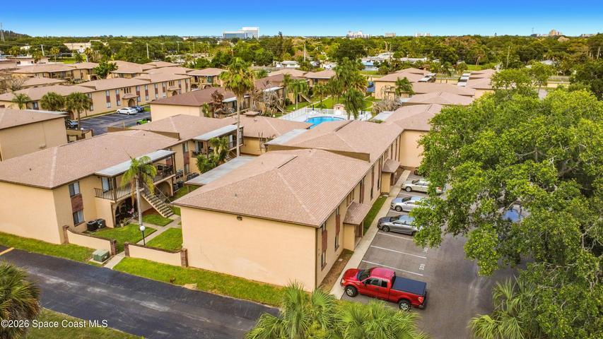 137 San Paulo Circle 4-137, West Melbourne