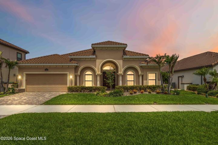 7966 Wyndham Drive, Melbourne