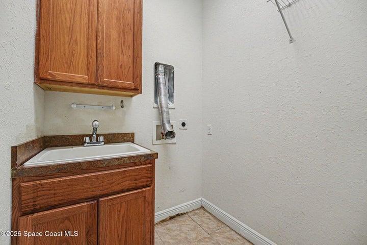 1082 Eleuthera Drive NE, Palm Bay, FL, 32905 photo 9