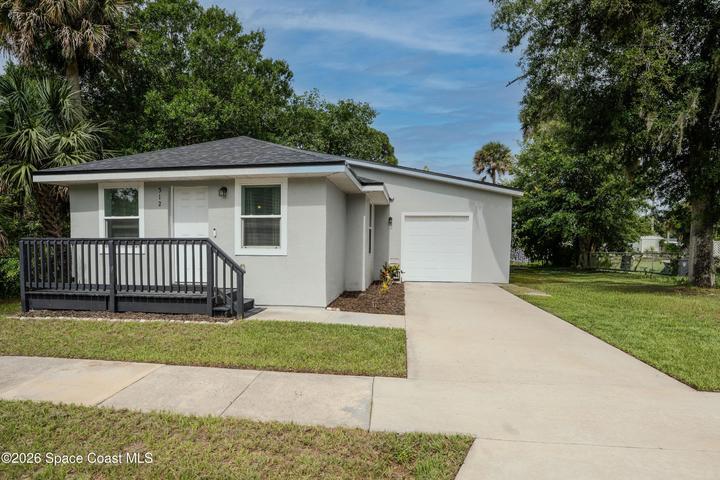 512 Canaveral Avenue, Titusville, FL, 32796 photo 2