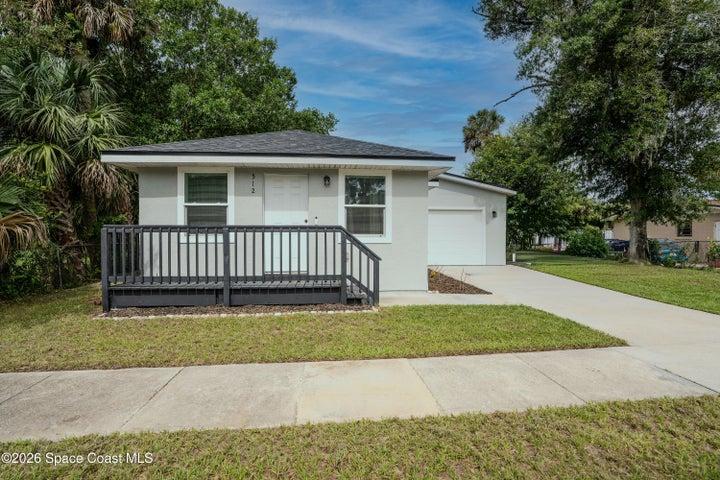 512 Canaveral Avenue, Titusville
