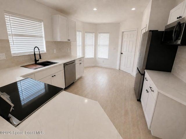 5745 King James Avenue, Leesburg, FL, 34748 photo 6