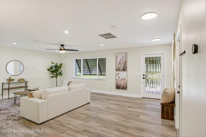3255 Hield Road, Melbourne, FL, 32904 photo 3