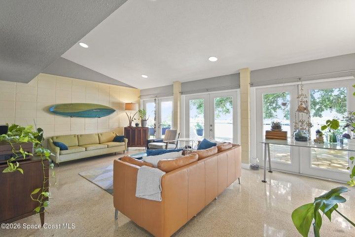514 Cocoa Isles Boulevard, Cocoa Beach, FL, 32931 photo 3