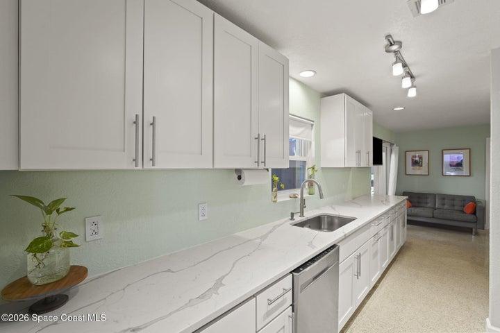 514 Cocoa Isles Boulevard, Cocoa Beach, FL, 32931 photo 5