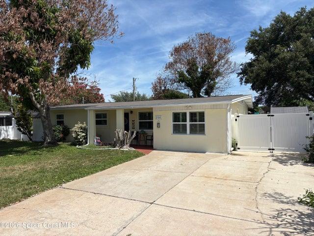 206 Harbor Drive, Cape Canaveral