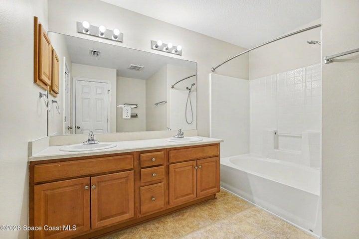 Primary Ensuite