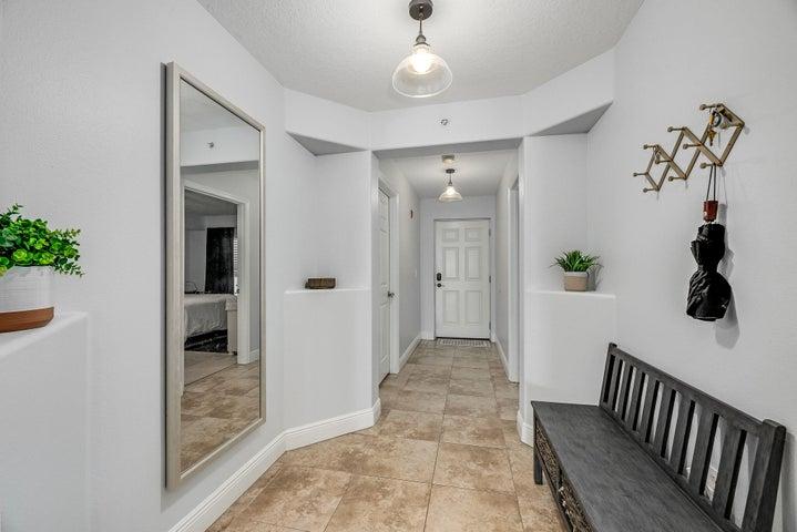 551 Casa Bella Drive 206, Cape Canaveral, FL, 32920 photo 4