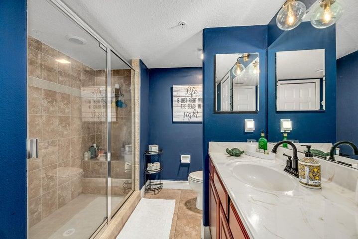 551 Casa Bella Drive 206, Cape Canaveral, FL, 32920 photo 29