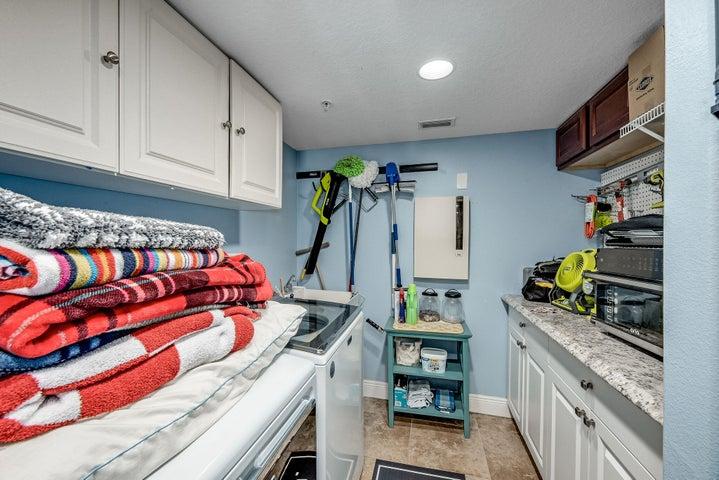 551 Casa Bella Drive 206, Cape Canaveral, FL, 32920 photo 34
