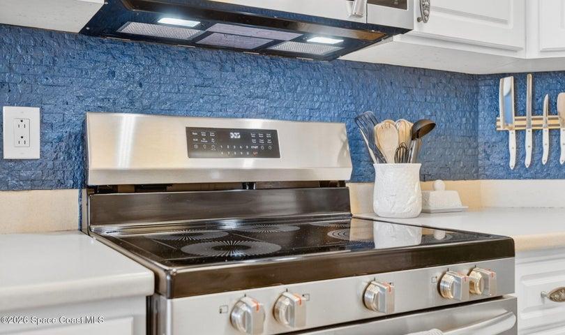 Electric cook top