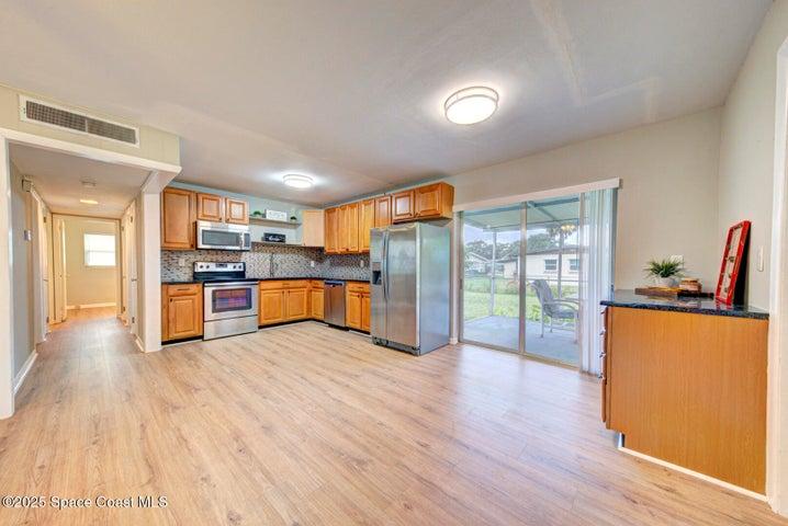 813 7th Street, Merritt Island, FL, 32953 photo 4