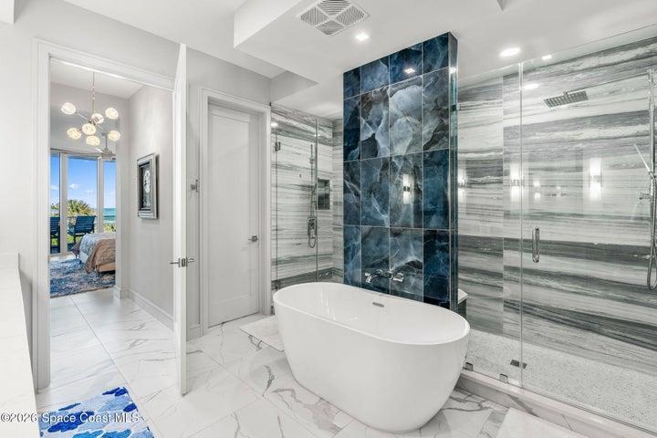 65 N Atlantic Avenue 205, Cocoa Beach, FL, 32931 photo 25