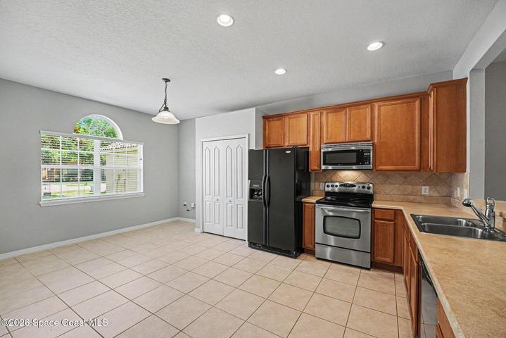 4076 Fitzroy Reef Drive, Mims, FL, 32754 photo 11