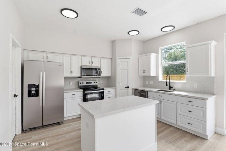 518 Sauders Road SE, Palm Bay, FL, 32909 photo 11