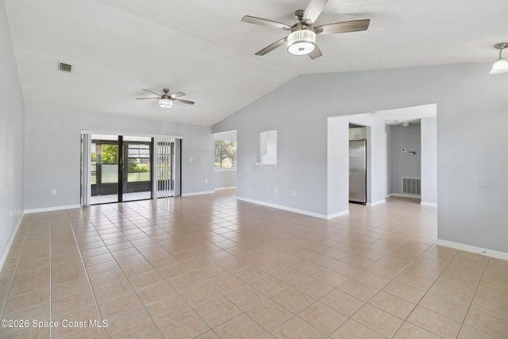 940 Forest Street NE, Palm Bay, FL, 32907 photo 2