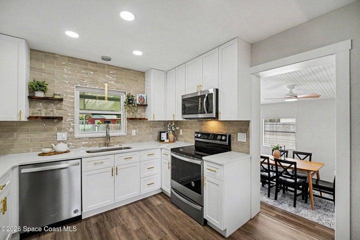 401 Poinciana Drive, Melbourne, FL, 32935 photo 11