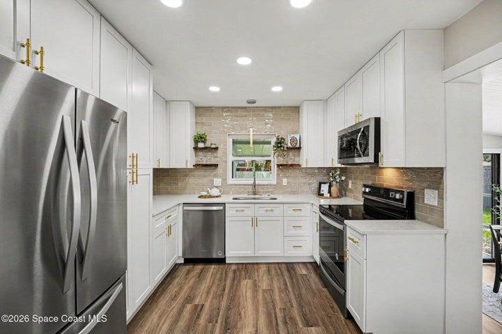 401 Poinciana Drive, Melbourne, FL, 32935 photo 12