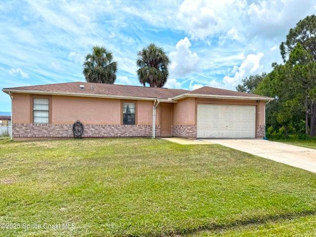 1470 SE Toy Street SE, Palm Bay