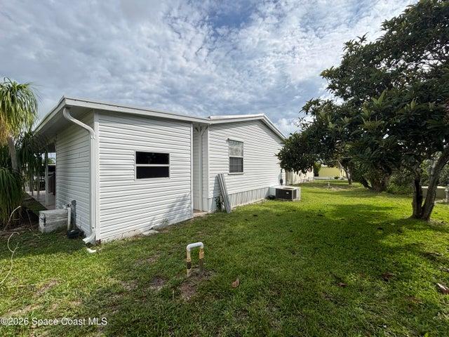6129 97th Street, Sebastian, FL, 32958 photo 4