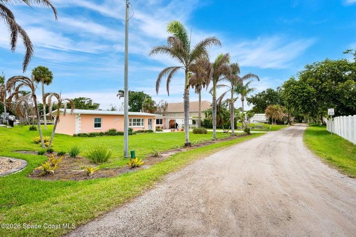1965 S Banana River Drive, Merritt Island, FL, 32952 photo 5