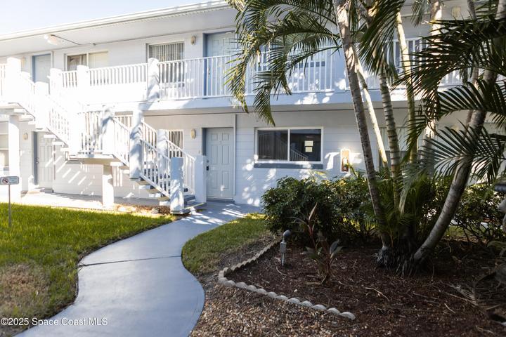 7165 Ridgewood Avenue Unt3, Cape Canaveral, FL, 32920 photo 3