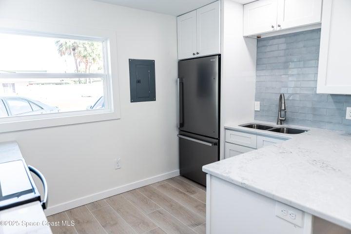 7165 Ridgewood Avenue Unt3, Cape Canaveral, FL, 32920 photo 5