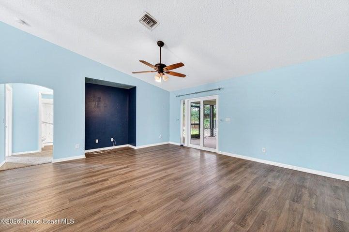 Vaulted ceilings