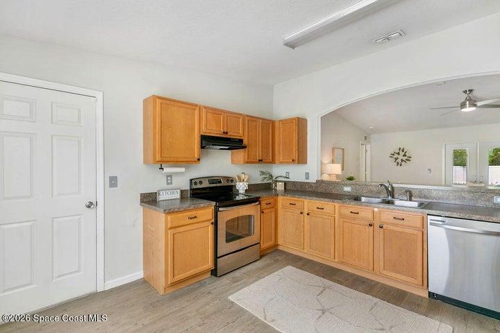 1123 Gawain Road SW, Palm Bay, FL, 32908 photo 6