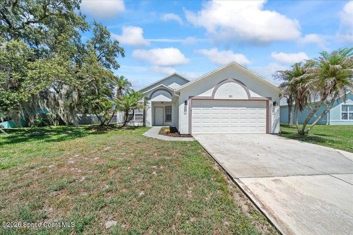 301 Butler Avenue NE, Palm Bay