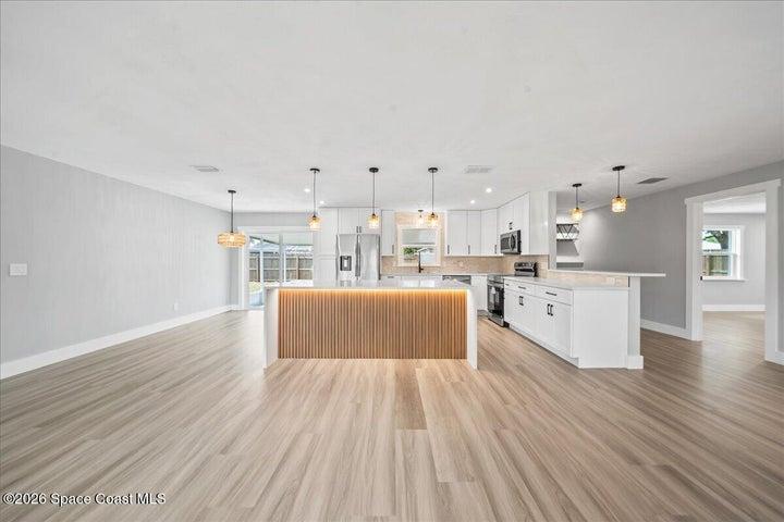 434 Barcelona Road SE, Palm Bay, FL, 32909 photo 5