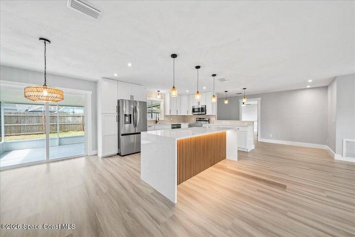 434 Barcelona Road SE, Palm Bay, FL, 32909 photo 6