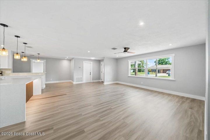 434 Barcelona Road SE, Palm Bay, FL, 32909 photo 12